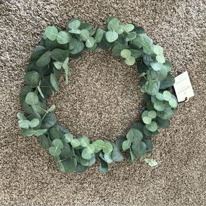 Eucalyptus wreath nwt